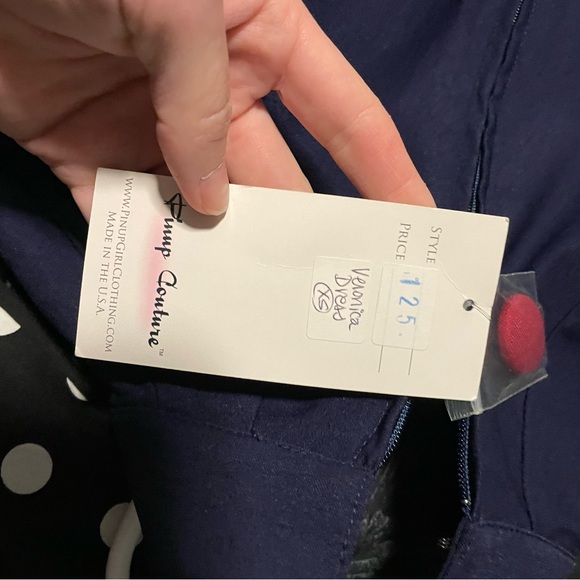 Pinup Couture Veronica Dress - Picture 3 of 3